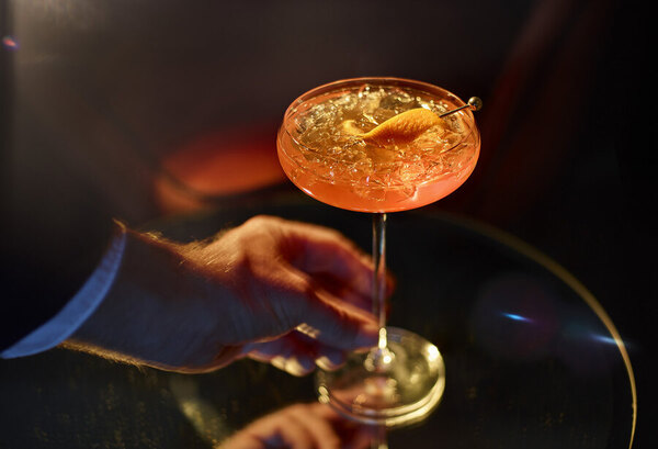 Photograph Mark Mawson Cocktail on One Eyeland